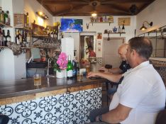 Este establecimiento abrió hace unas semanas y sus responsables esperan que se convierta en un punto de encuentro para el cliente local.  // CharryTV