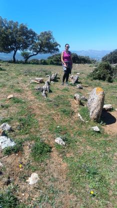 Dólmenes en el Cortijo Capitán.  // Asociación ArqueRonda. 
