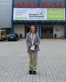 Ha participado en diferentes eventos, programas y congresos a nivel europeo.  // CharryTV
