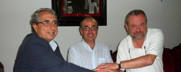 El Ayuntamiento firma un convenio con la Universidad de Málaga, La FGUMA acuerda realizar exámenes Cambridge en la ciudad, 31 Jul 2012 - 18:28