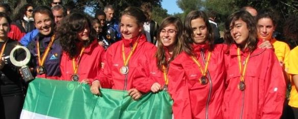 Las chicas de categoría Infantil se proclamaron Campeonas de España. // CharryTV