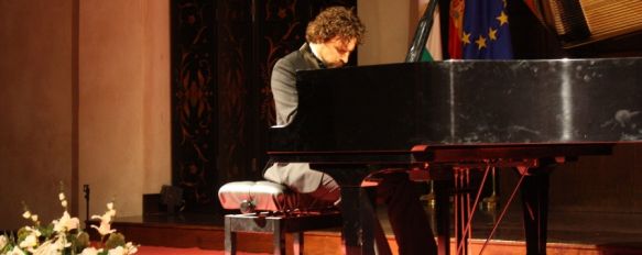 El reconocido pianista José Luis Nieto ofreció un magnífico recital en Ronda, Es uno de los artistas españoles más destacados de la nueva generación., 20 Aug 2012 - 20:06