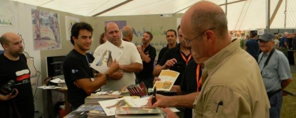 Ronda participa en un encuentro de turismo ornitológico en Reino Unido, Alfredo Carrasco, presidente del CIT Serranía de Ronda, ha dado a conocer los atractivos de la comarca, 22 Aug 2012 - 19:16