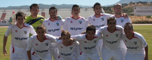 Once inicial del C.D. Ronda en su debut liguero.  // CharryTV