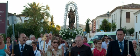 La Virgen de la Cabeza se encuentra ya en su altar de Santa María de la Encarnación, La Eucaristía fue presidida por Fray José Luis Gavarrón, quien participó en la reorganización de la Hermandad, 29 Aug 2012 - 17:03