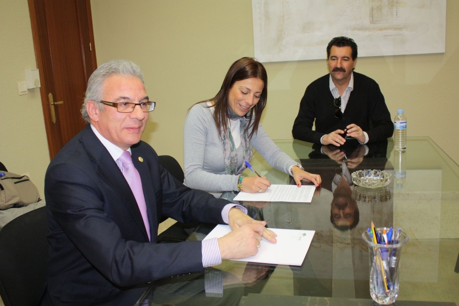 El pago de los tres millones tendrá como vencimiento el 31 de diciembre de 2012.