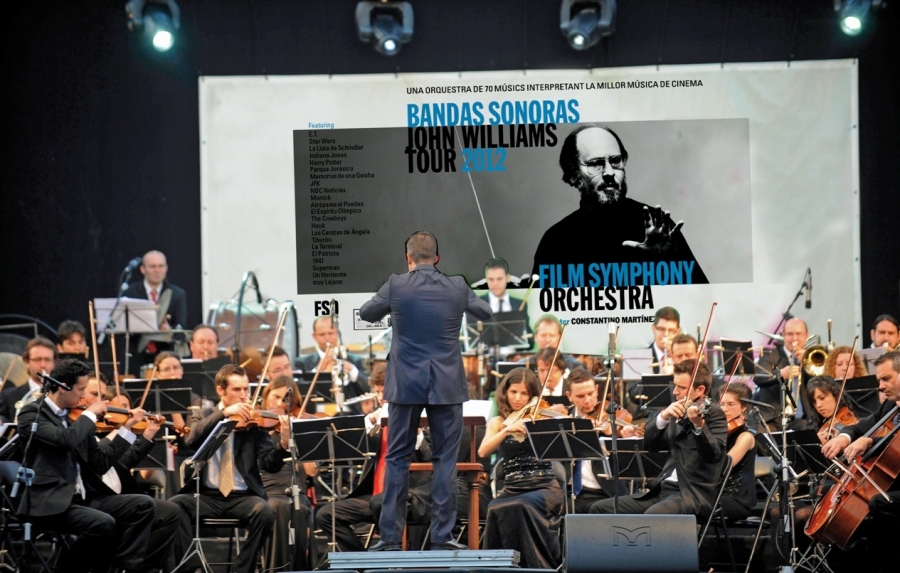 Esta orquesta está formada por más de 70 músicos profesionales de primer nivel.