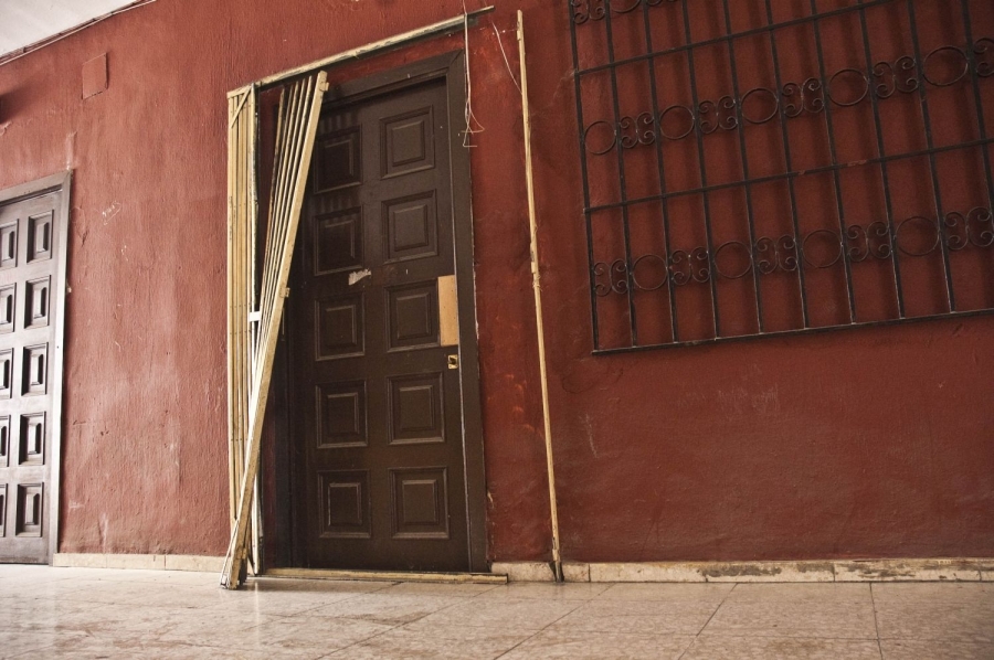 No es la primera vez que actos vandálicos de este tipo se producen en esta céntrica galería comercial.