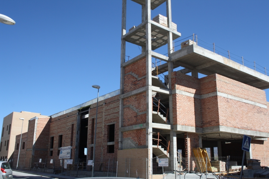 El templo de San Rafael podría estar terminado este próximo verano.