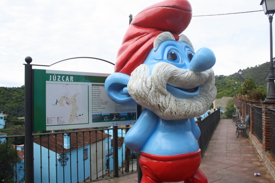 Sony Pictures ha cedido las figuras de Los Pitufos al pueblo por petición del Ayuntamiento.