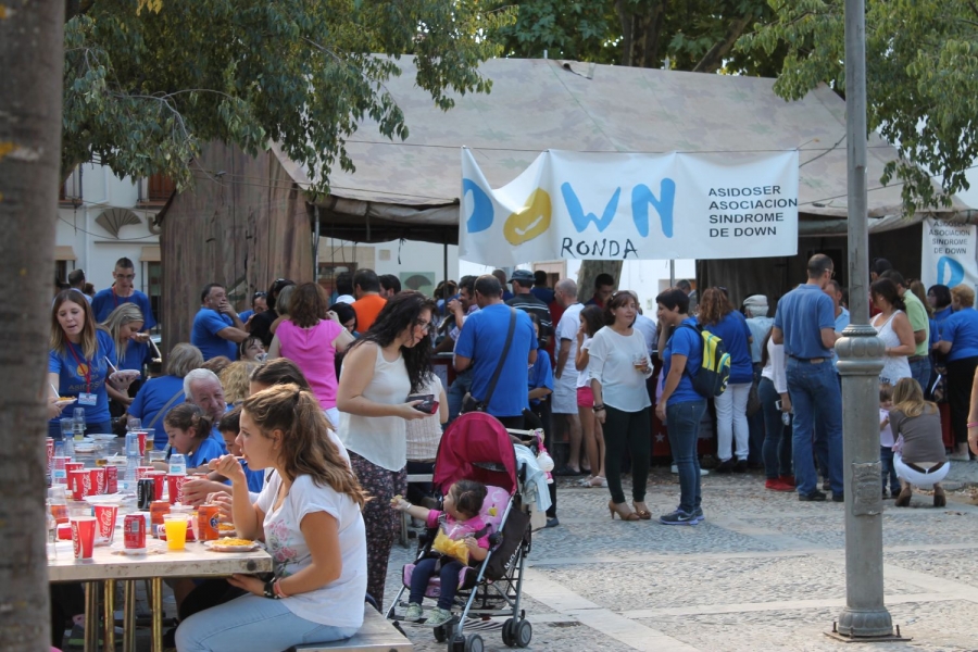 Las actividades comenzaron alrededor de las once de la mañana y finalizaron bien entrada la tarde.