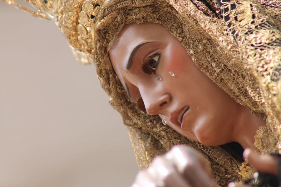 Nuestra Señora de Las Angustias.