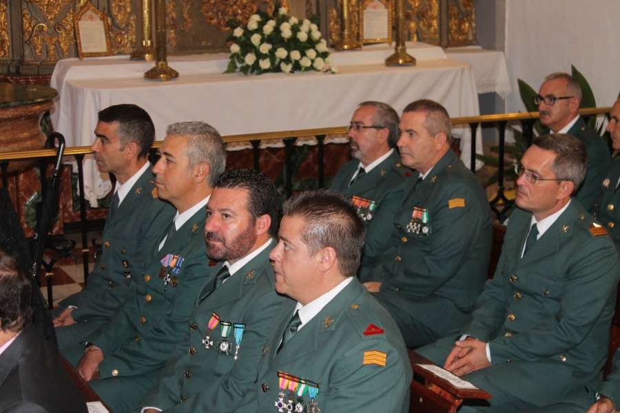 Durante toda la jornada del domingo se celebraron actos en honor a la Virgen del Pilar.