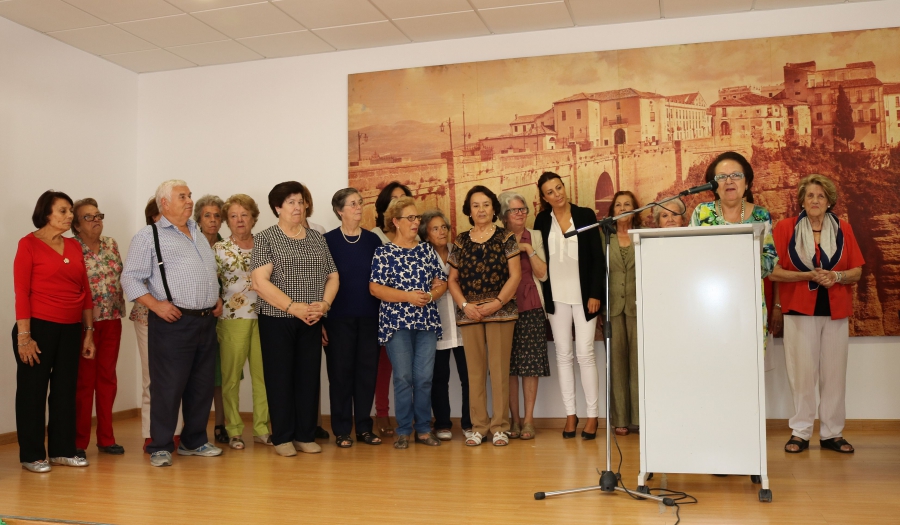 El acto se ha celebrado en las instalaciones del Centro de Mayores.