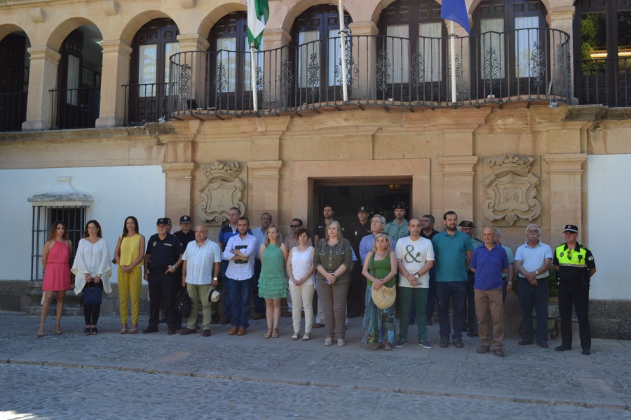 El acto se ha llevado a cabo a las doce del mediodía.