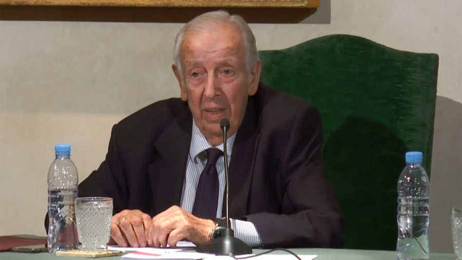 Manuel Olivencia en un acto de la Real Maestranza de Caballería de Ronda.