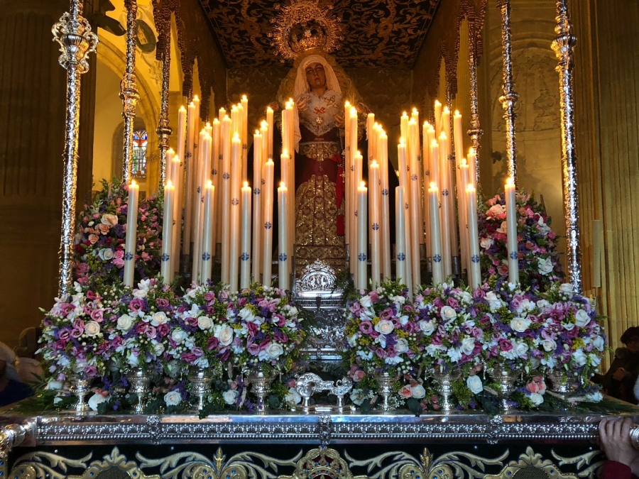 La buena relación con la Hermandad de Los Gitanos de Sevilla se ha hecho notar en los estrenos de este año