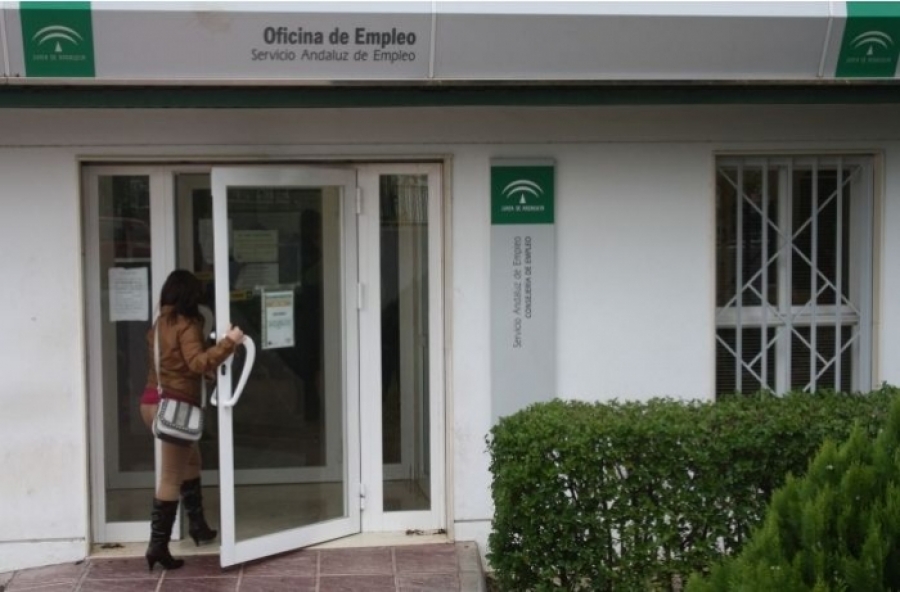 El sector servicios encabeza las contrataciones con 940 nuevos empleados en empresas dedicadas a la Hostelería