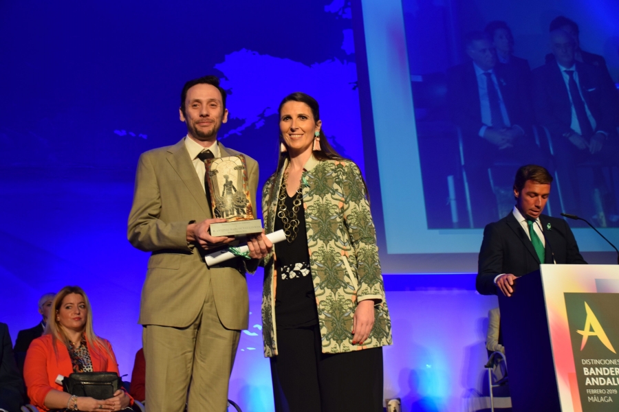 Marcos Naz ha querido agradecer el apoyo del equipo docente del IES Martín Rivero por respaldar sus proyectos relacionados con la investigación en el aula.