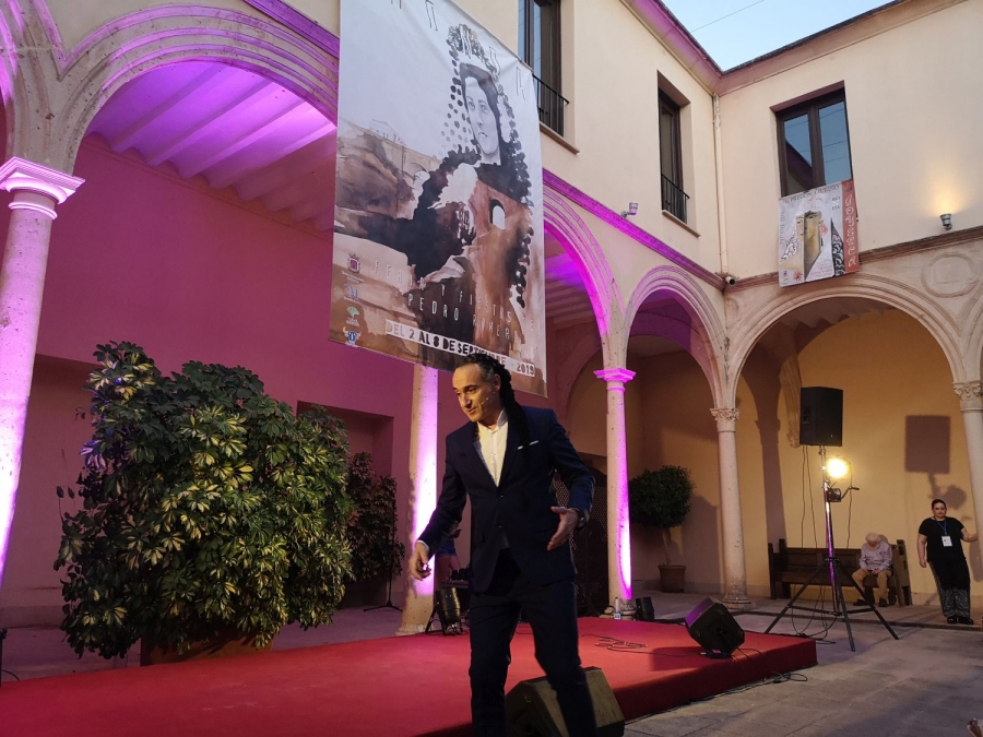 El actor Marcos Marcell se puso en la piel del torero Pedro Romero durante el acto.