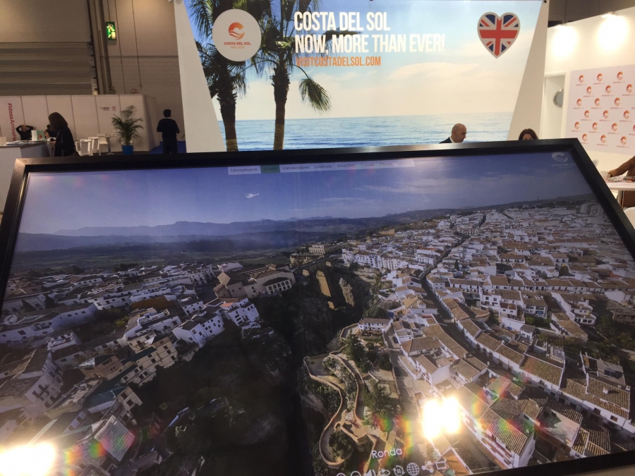 Una de las vistas aéreas de Ronda en el stand Turismo de la Costa del Sol.