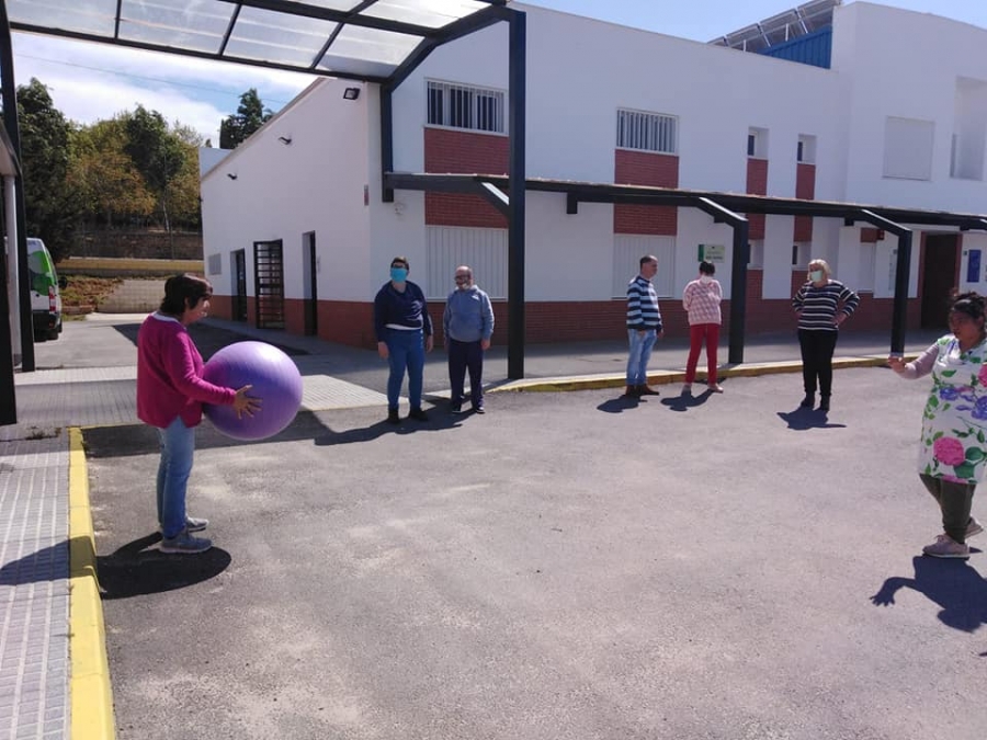 Los miembros de Asprodisis cuentan con todas las medidas de seguridad para afrontar el confinamiento, en este caso en la residencia de la entidad.
