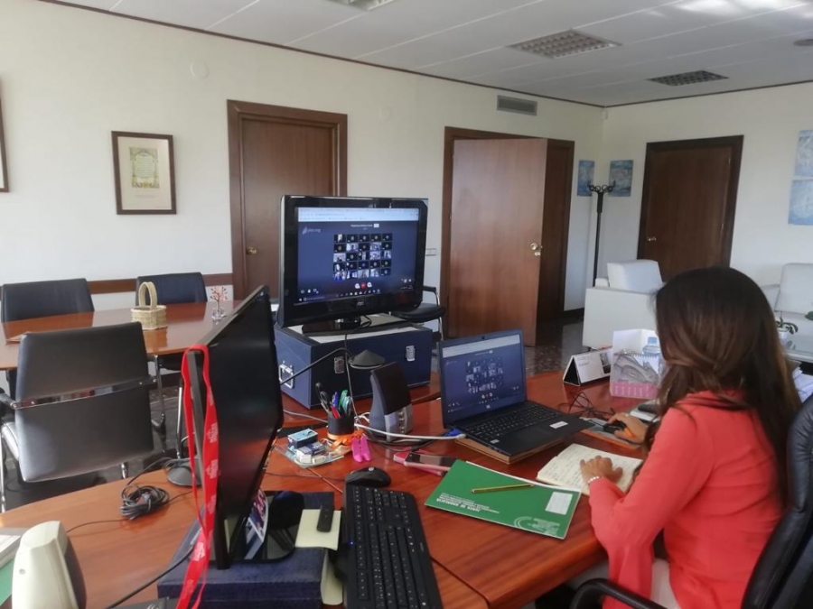 Nuria Rodríguez ha presentado la herramienta a más de 35 empresas y profesionales turísticos de la localidad y la Serranía.