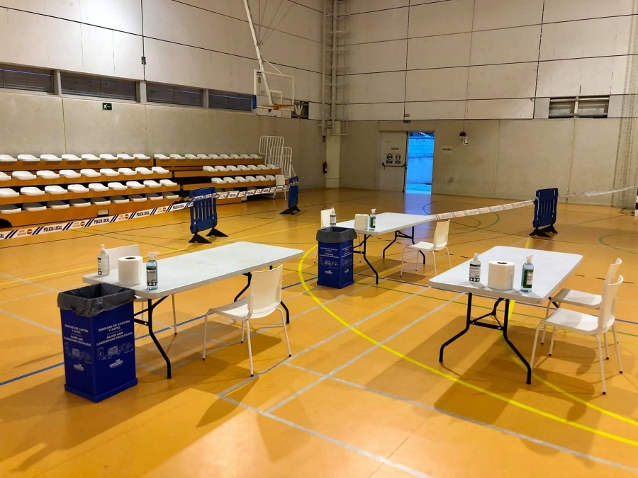 Los primeros test de la jornada se han desarrollado en el polideportivo municipal.