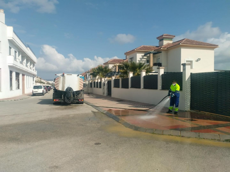 El listado con los turnos y la distribución de aspirantes está publicado en el tablón del Ayuntamiento, en el de SOLIARSA, y en la web del Ayuntamiento de Ronda.