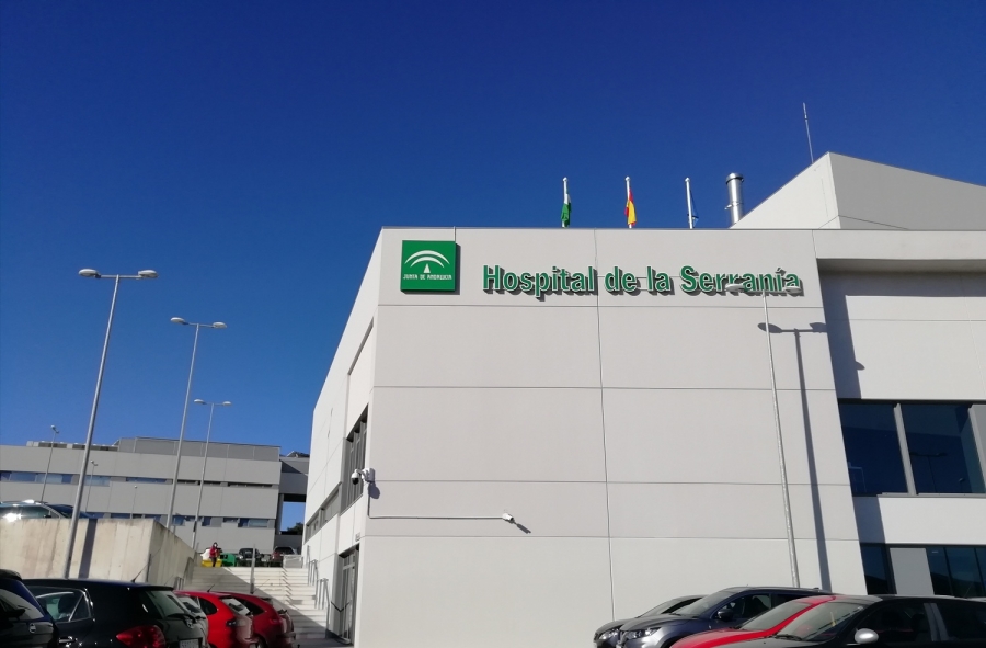 Esta semana el personal sanitario ha retomado la administración de vacunas de AstraZeneca entre el personal de grupos esenciales.