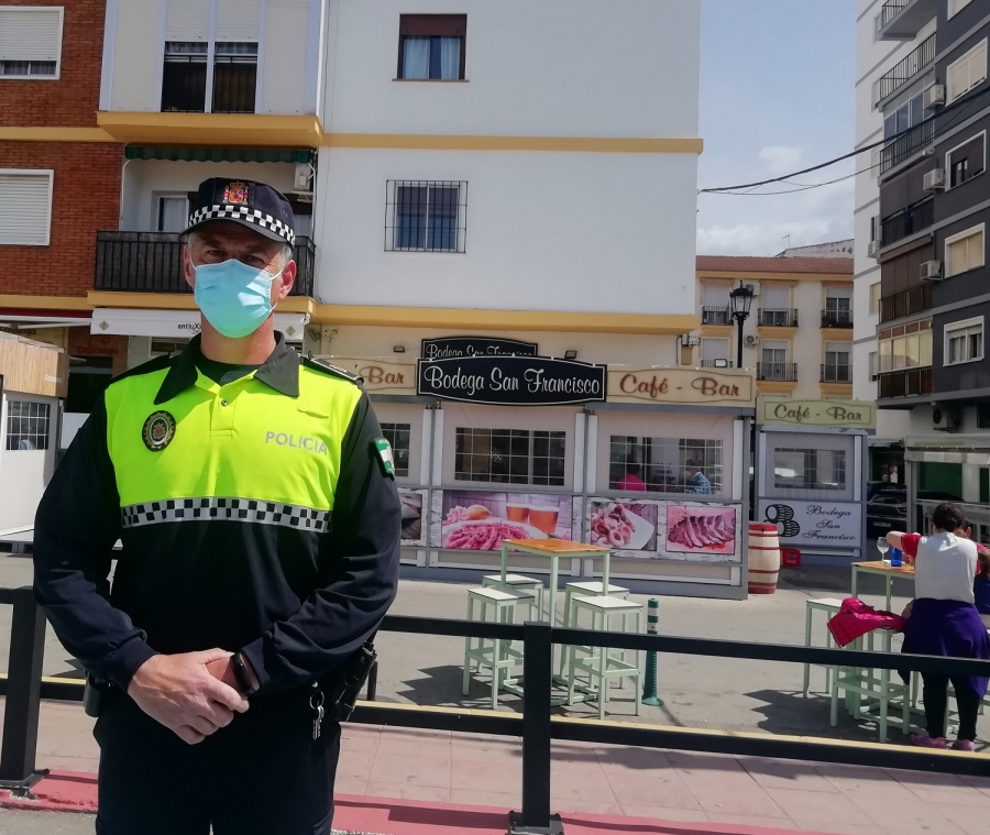 El agente está convencido de que cualquier policía en su lugar hubiera actuado con el afectado como él lo hizo.