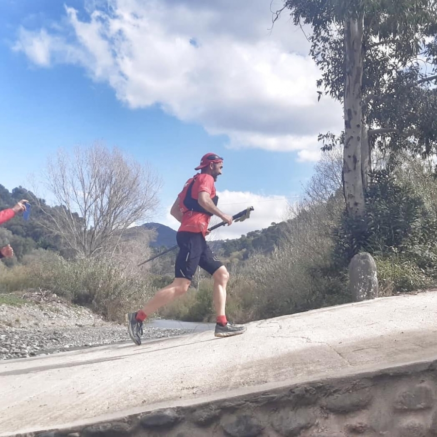 El ubriqueño ha contribuido con el deporte a otras causas solidarias relacionadas con enfermedades raras.