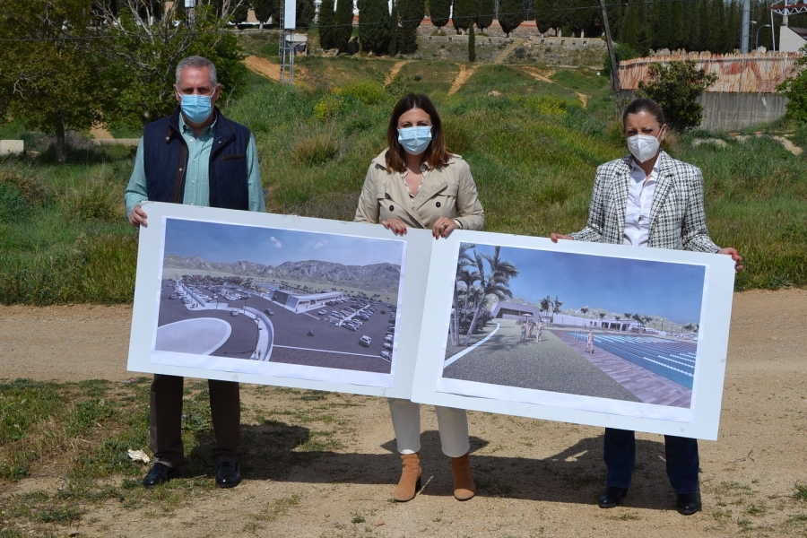 La nueva piscina municipal tendrá una capacidad para 1.000 personas con una zona de aparcamientos contará con 160 plazas.
