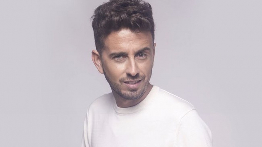 El cantante Juanlu Montoya presentará en nuestra ciudad su último single: La Solución