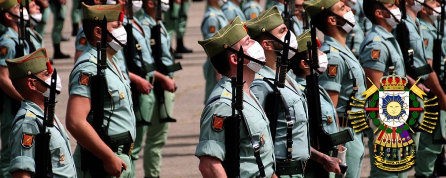 Legionarios del Grupo de Caballería Reyes Católicos, en un acto celebrado recientemente en el Patio de Armas del Cuartel de Ronda