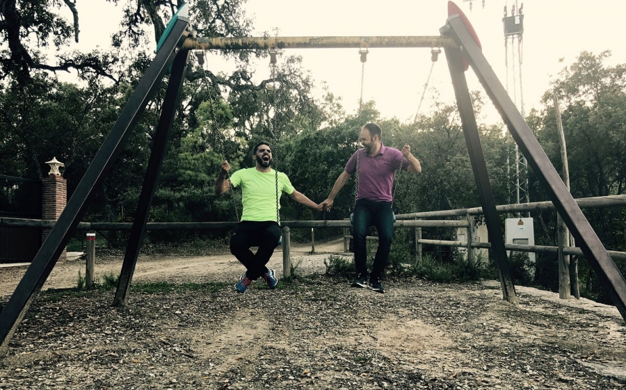 Jesús tuvo que llevar a cabo un largo proceso de aceptación de su orientación, ya que creció en un entorno sin referentes que le hicieran sentirse seguro y como uno más.