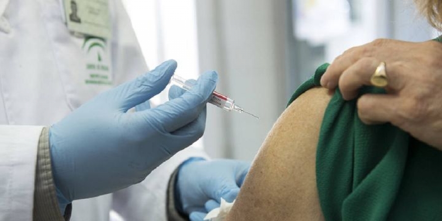 El personal del Área Sanitaria de la Serranía ya convoca a vecinos nacidos en 1990 y años posteriores para la vacunación contra el COVID-19.
