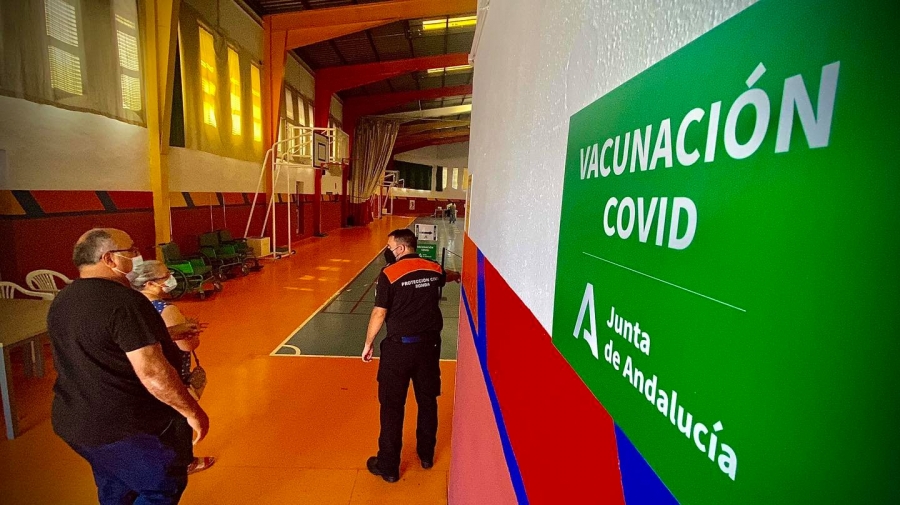 Esta semana menores de 30 años de distintos grupos etarios han tenido la posibilidad de vacunarse contra el COVID-19.