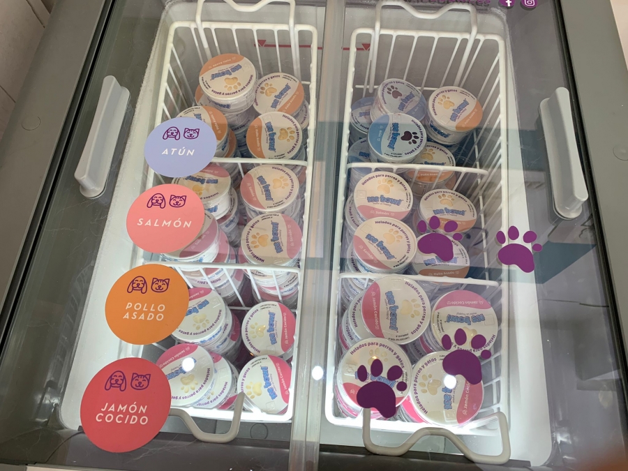 Los sabores disponibles son atún, salmón, pollo asado y jamón cocido.