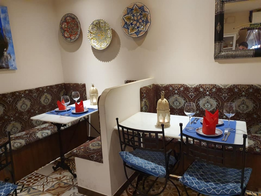 Al Zahra Arabian Food se ubica en Calle Las Tiendas y ofrece platos para clientes con distintas opciones alimentarias..