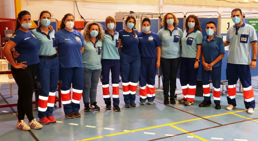 Los profesionales del Área Sanitaria de la Serranía continúan llevando a cabo la campaña de vacunación sin cita previa para aquellos que no hayan recibido su primera dosis mayores de 16 años.