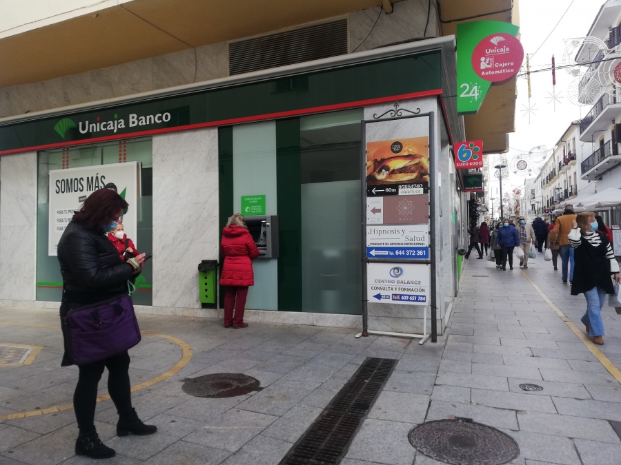Oficina de Unicaja Banco en Carrera Espinel