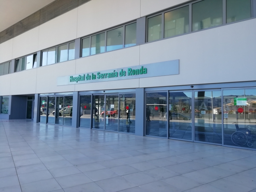 Un total de 19 vecinos de la comarca con COVID-19 permanecen ingresados en planta del Hospital Comarcal.