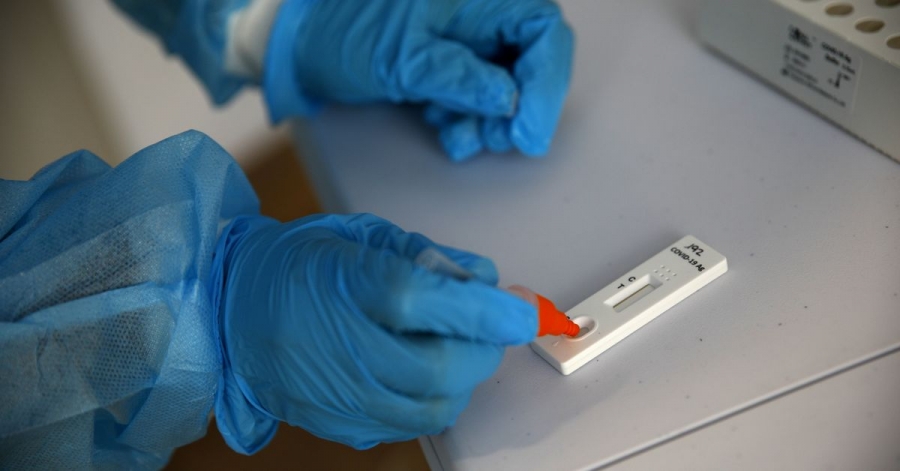 La cifra de recuperaciones sigue superando a la de nuevos contagios una semana más.