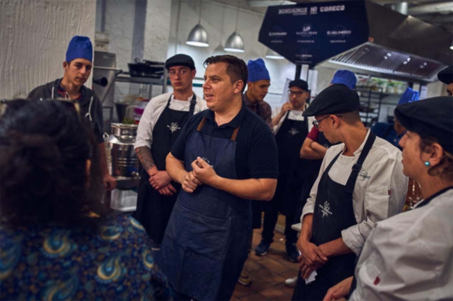 Herrera en su escuela de cocina El Golimbreo, ubicada en la calle Jerez de Ronda