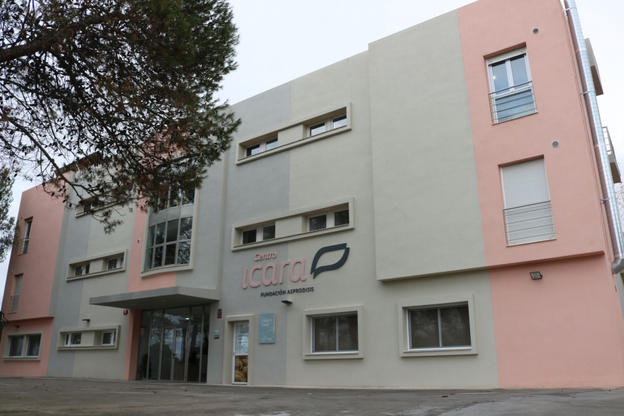 El edificio se encuentra en el polígono industrial El Fuerte