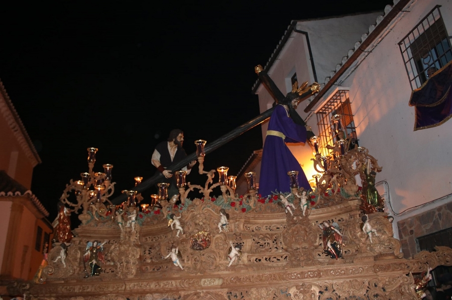 Nuestro Padre Jesús Nazareno a su salida de la iglesia
