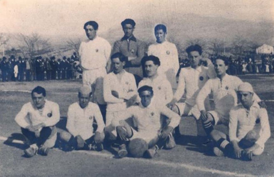 La primera imagen que se conserva del Ronda Fútbol Club, actual CD Ronda