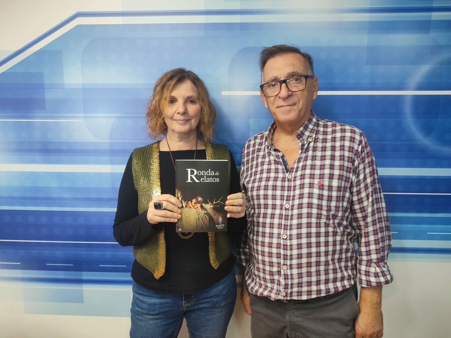 Representantes de la Asociación por el Arte y los Artistas de la Serranía de Ronda.