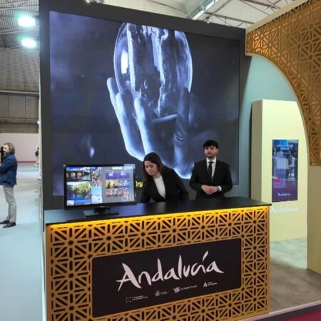 El Puente Nuevo de Ronda, en el stand de Turismo Andaluz, como parte del segundo spot de Andalusian Crush en la IBTM World